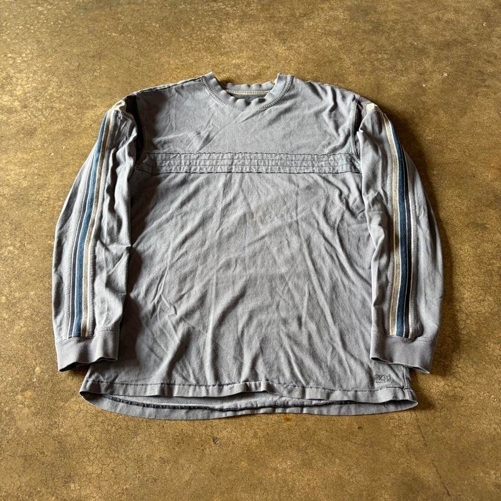 2000s extreme gear faded blue surf long sleeve